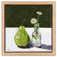 Pear with Daisies